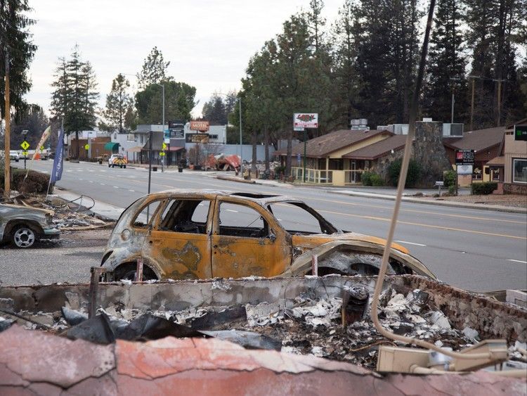 010819paradisecampfirean p