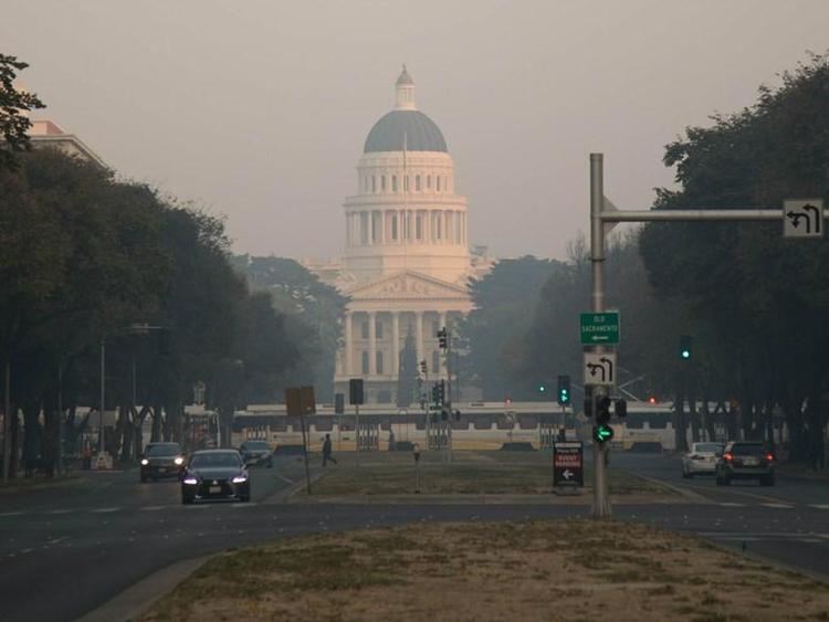 Sac Smoke capitol
