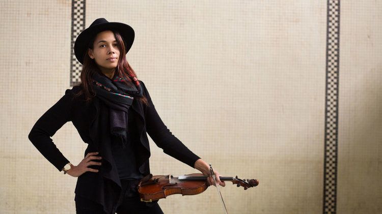 rhiannon giddens credit tanya rosen jones